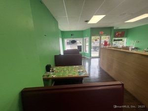 Homes for sale in Naugatuck, CT | 399 North Main St, Naugatuck, CT 06770 | MLS# 24135267