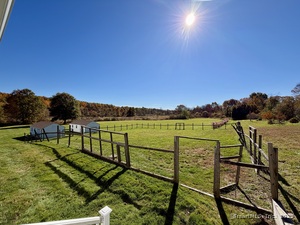 Homes for sale in East Granby, CT | 200 N Main St, East Granby, CT 06026 | MLS# 24134449