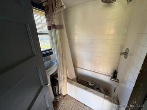 Homes for sale in Wethersfield, CT | 445 Maple St, Wethersfield, CT 06109 | MLS# 24135297