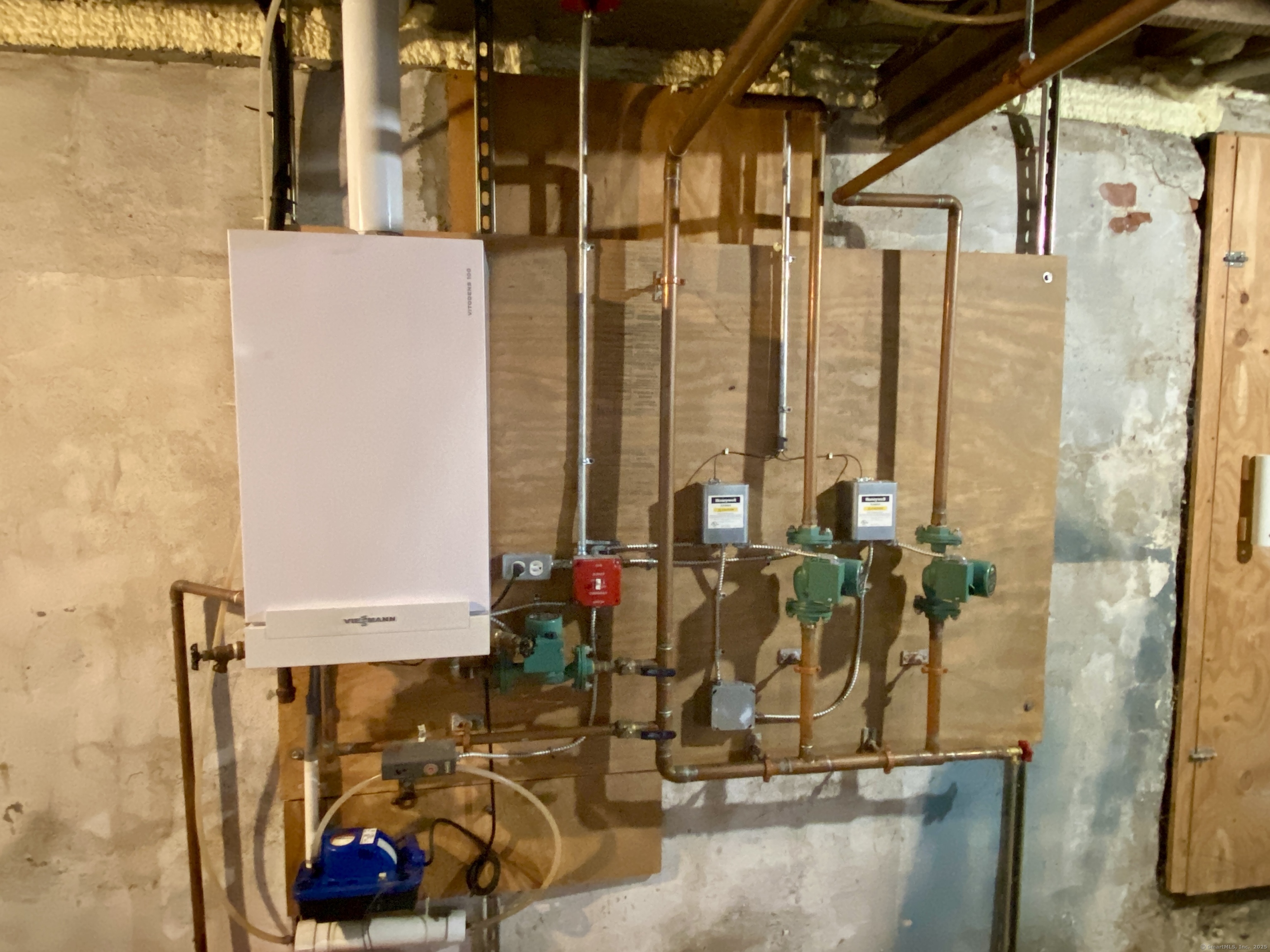 140 Union, Vernon, 06066, 0 , 0 ,0,Commercial For Lease,For Rent,Union,0,24135338