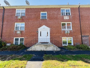 Homes for sale in New London, CT | 107 Niles Hill Rd #A, New London, CT 06320 | MLS# 24135238