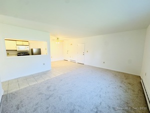 Homes for sale in New London, CT | 107 Niles Hill Rd #A, New London, CT 06320 | MLS# 24135238