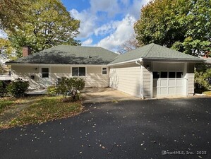 Homes for sale in West Hartford, CT | 422 S Main St, West Hartford, CT 06110 | MLS# 24135188