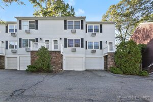 12 Camelot Drive, Unit APT B1