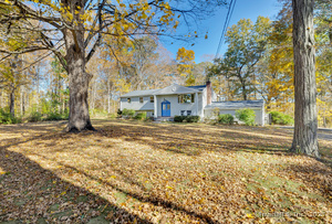 Homes for sale in Guilford, CT | 54 Coachlamp Ln, Guilford, CT 06437 | MLS# 24134110