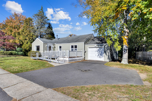 Homes for sale in Milford, CT | 271 W River St, Milford, CT 06461 | MLS# 24135426