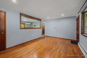 Homes for sale in Middletown, CT | 84 Camp St, Middletown, CT 06457 | MLS# 24134847