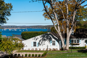 Homes for sale in Essex, CT | 13 Hemlock Dr, Essex, CT 06426 | MLS# 24134905