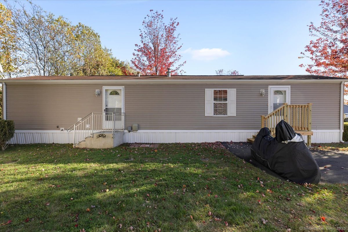 Homes for sale in Milford, CT | 11 Marble Ln, Milford, CT 06460 | MLS# 24135494