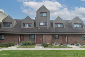 Homes for sale in Branford, CT | 48 Montoya Dr #48, Branford, CT 06405 | MLS# 24135493