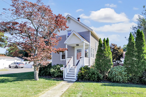 Homes for sale in Stratford, CT | 700 Huntington Rd, Stratford, CT 06614 | MLS# 24135540