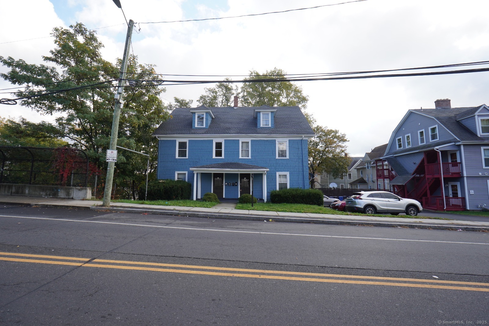 Homes for sale in Hartford, CT | 306 Sigourney St, Hartford, CT 06105 | MLS# 24135524