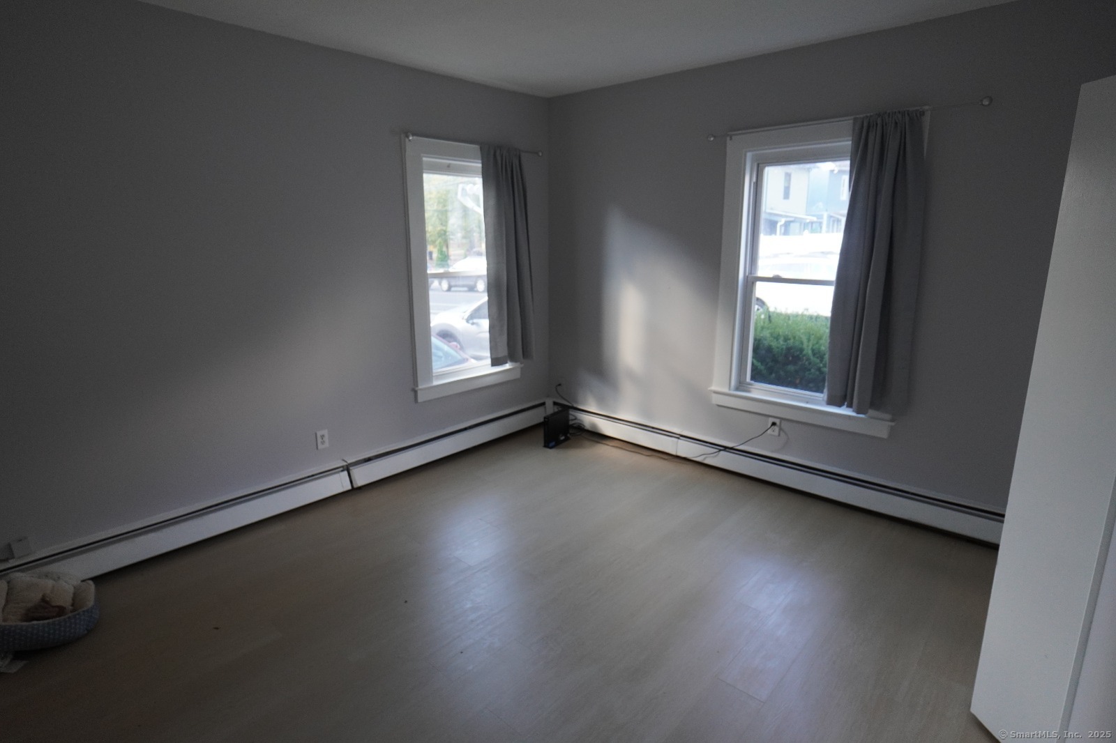 Homes for sale in Hartford, CT | 306 Sigourney St, Hartford, CT 06105 | MLS# 24135524