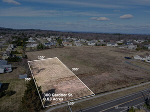 Homes for sale in Manchester, CT | 300 Gardner St, Manchester, CT 06040 | MLS# 24135550