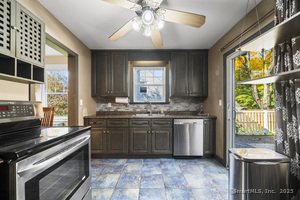 Homes for sale in Enfield, CT | 33 Frew Ter, Enfield, CT 06082 | MLS# 24120174