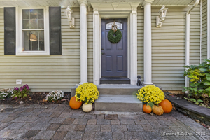 Homes for sale in Cheshire, CT | 781 Cook Hill Rd, Cheshire, CT 06410 | MLS# 24134904