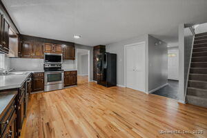 Homes for sale in Waterford, CT | 34 Rogers Hill Rd, Waterford, CT 06385 | MLS# 24134979