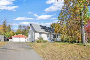 Homes for sale in Enfield, CT | 21 King Ct, Enfield, CT 06082 | MLS# 24135725