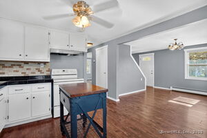 Homes for sale in Enfield, CT | 21 King Ct, Enfield, CT 06082 | MLS# 24135725