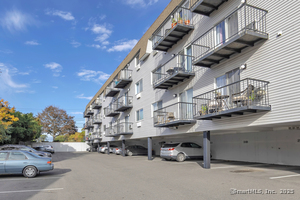 Homes for sale in Stratford, CT | 155 Short Beach Rd #209, Stratford, CT 06615 | MLS# 24135691