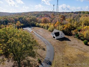 Homes for sale in Haddam, CT | 215 Chamberlain Hill Rd, Haddam, CT 06441 | MLS# 24135771