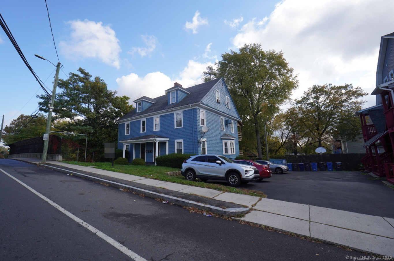 Homes for sale in Hartford, CT | 306 Sigourney St, Hartford, CT 06105 | MLS# 24135524