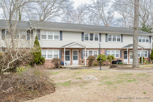 Homes for sale in Clinton, CT | 280 E Main St #APT E6, Clinton, CT 06413 | MLS# 24135898