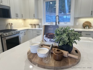 Homes for sale in Brookfield, CT | 43 Bramble Way, Brookfield, CT 06804 | MLS# 24135842