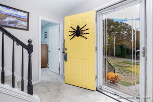 Homes for sale in Naugatuck, CT | 101 Adella St, Naugatuck, CT 06770 | MLS# 24135838