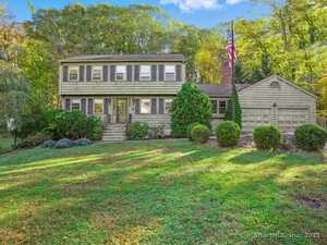 110 Sturbridge Lane