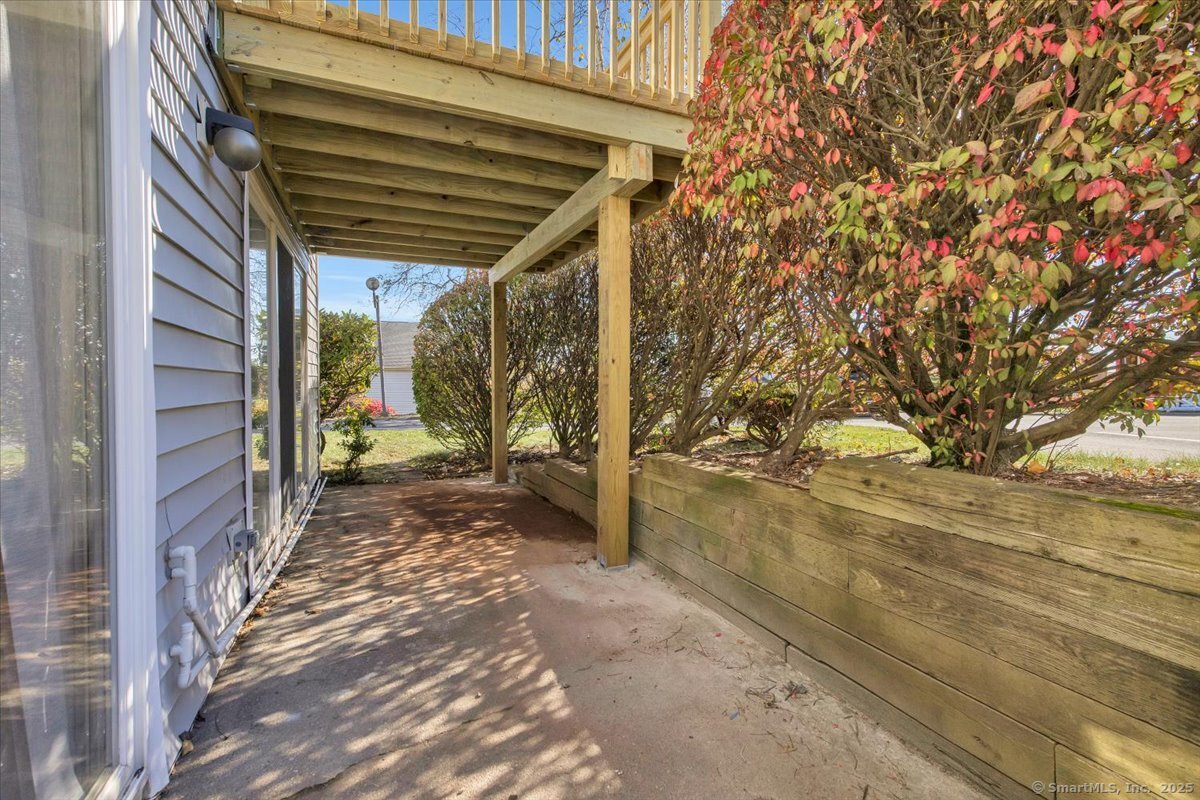 Homes for sale in Cromwell, CT | 1 Wooded Heights Dr #1, Cromwell, CT 06416 | MLS# 24135900