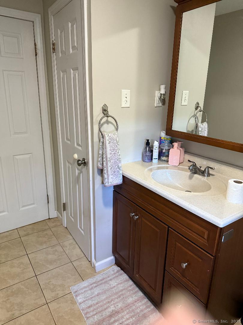 Photo 30 of 65 Hitchcock Drive, Meriden, CT