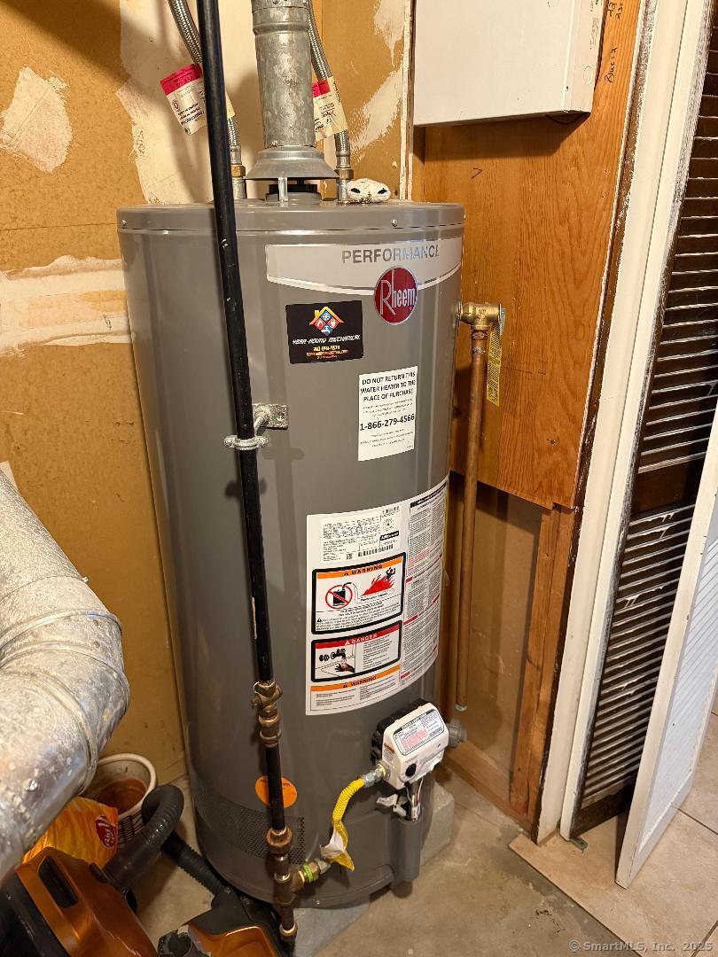 Photo 18 of 65 Hitchcock Drive, Meriden, CT