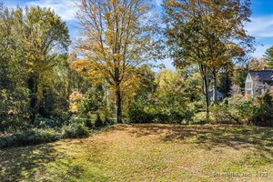 Homes for sale in Essex, CT | 4 Bank Ln, Essex, CT 06426 | MLS# 24135940