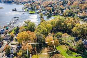 Homes for sale in Essex, CT | 4 Bank Ln, Essex, CT 06426 | MLS# 24135940