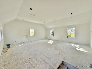 Homes for sale in Seymour, CT | 3 Deer Run Dr #3, Seymour, CT 06483 | MLS# 24103175