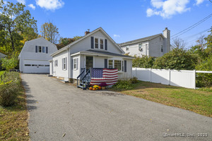 Homes for sale in Coventry, CT | 35 Birch Trl, Coventry, CT 06238 | MLS# 24135937