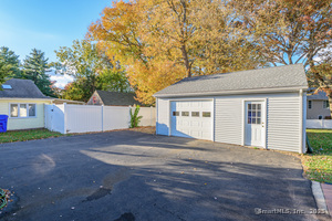 Homes for sale in East Hartford, CT | 70 Green Manor Dr, East Hartford, CT 06118 | MLS# 24134615