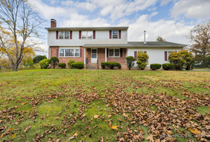 Homes for sale in Guilford, CT | 126 Stepstone Hill Rd, Guilford, CT 06437 | MLS# 24134128