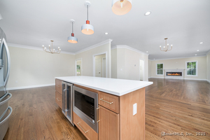 Homes for sale in Avon, CT | 12 Verville Rd, Avon, CT 06001 | MLS# 24136086