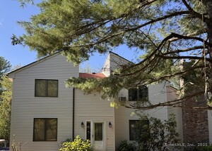 Homes for sale in Simsbury, CT | 301 Bushy Hill Rd, Simsbury, CT 06070 | MLS# 24128910