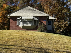 Homes for sale in Killingly, CT | 69 Wauregan Rd, Killingly, CT 06239 | MLS# 24136081