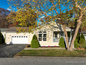 Homes for sale in Ledyard, CT | 22 Cliff Rd, Ledyard, CT 06339 | MLS# 24136076