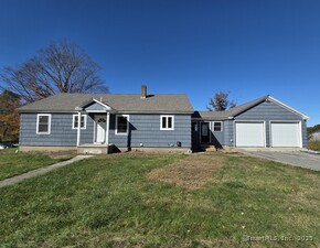 Homes for sale in Killingly, CT | 395 Bailey Hill Rd, Killingly, CT 06239 | MLS# 24136091