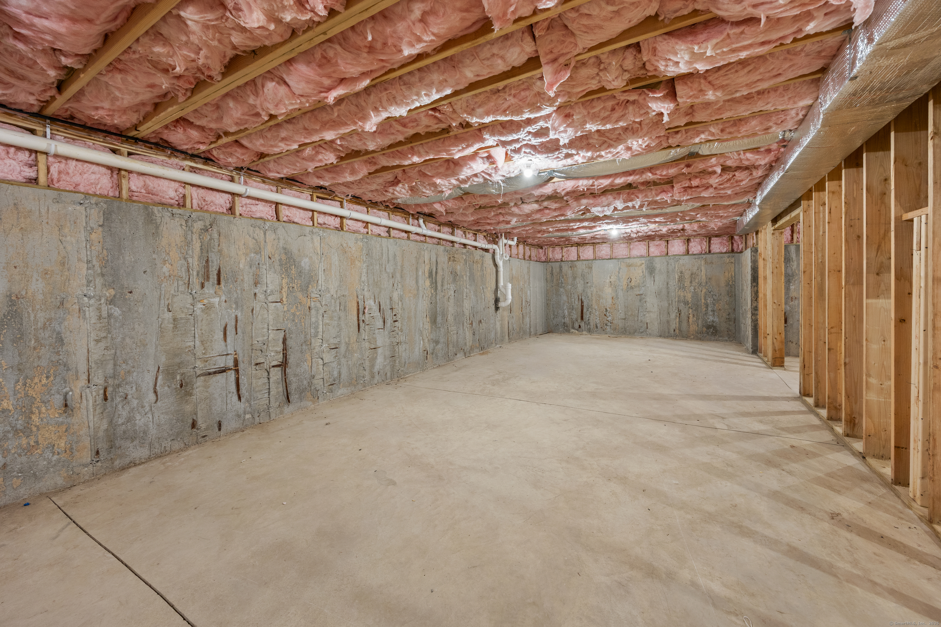 58 Chestnut Land, New Milford, 06776, 4 Bedrooms Bedrooms, 0 ,2 BathroomsBathrooms,Single Family For Sale,For Sale,Chestnut Land,0,24136152