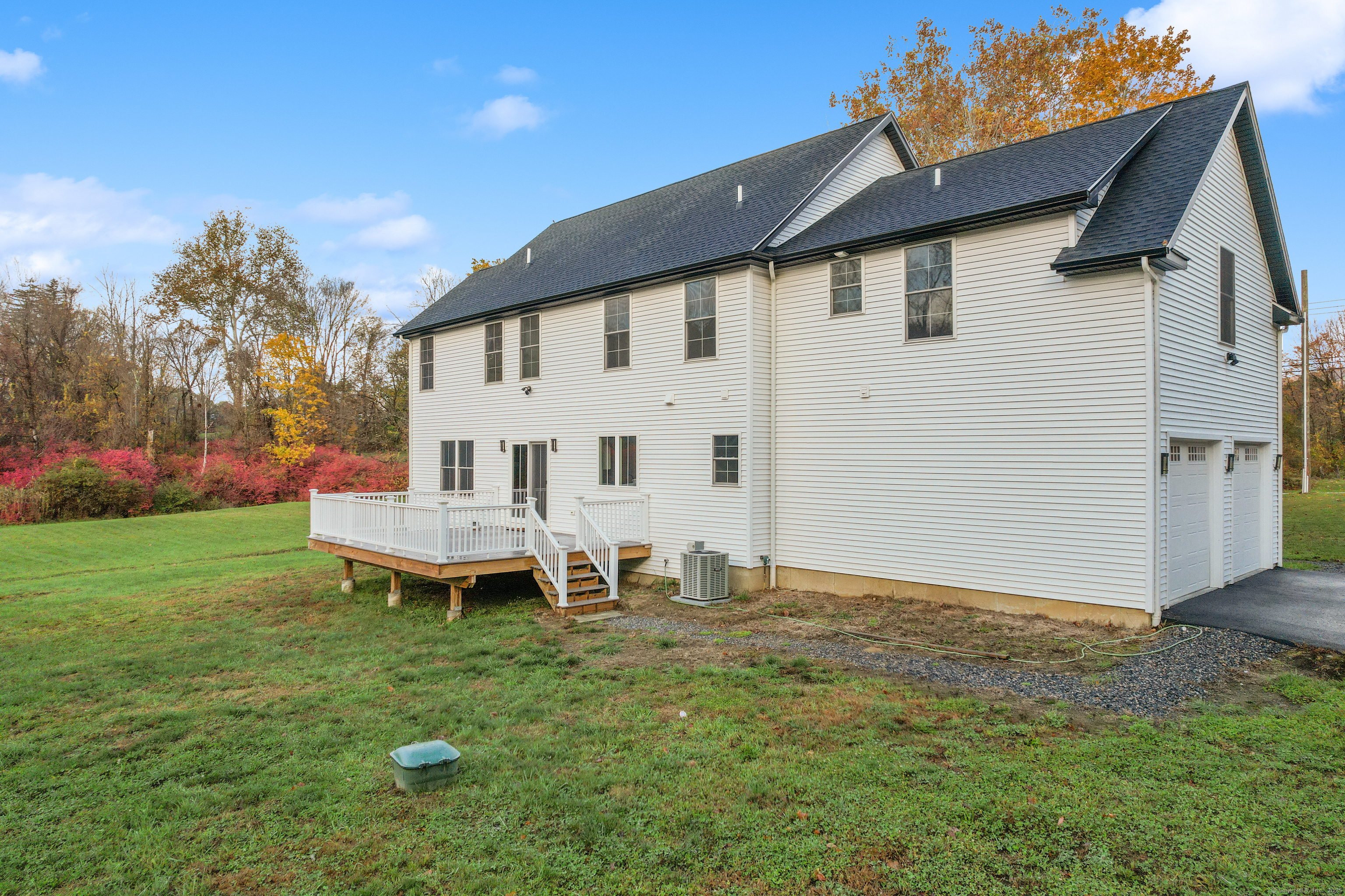 58 Chestnut Land, New Milford, 06776, 4 Bedrooms Bedrooms, 0 ,2 BathroomsBathrooms,Single Family For Sale,For Sale,Chestnut Land,0,24136152