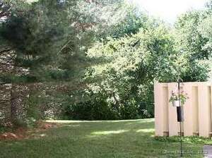 Homes for sale in Clinton, CT | 31 Founders Vlg #31, Clinton, CT 06413 | MLS# 24130061