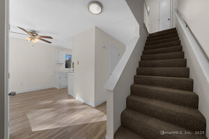 Homes for sale in Enfield, CT | 5 Cranberry Holw #5, Enfield, CT 06082 | MLS# 24136189