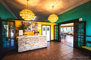 Homes for sale in Wallingford, CT | 100 Quinnipiac St, Wallingford, CT 06492 | MLS# 24136229