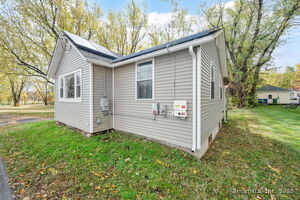 Homes for sale in Cromwell, CT | 14 Wall St, Cromwell, CT 06416 | MLS# 24136170